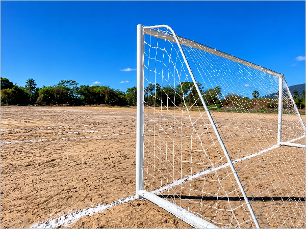 Prefeitura revitaliza tradicional Campo do Paraná e fortalece o esporte no Alvo [...]